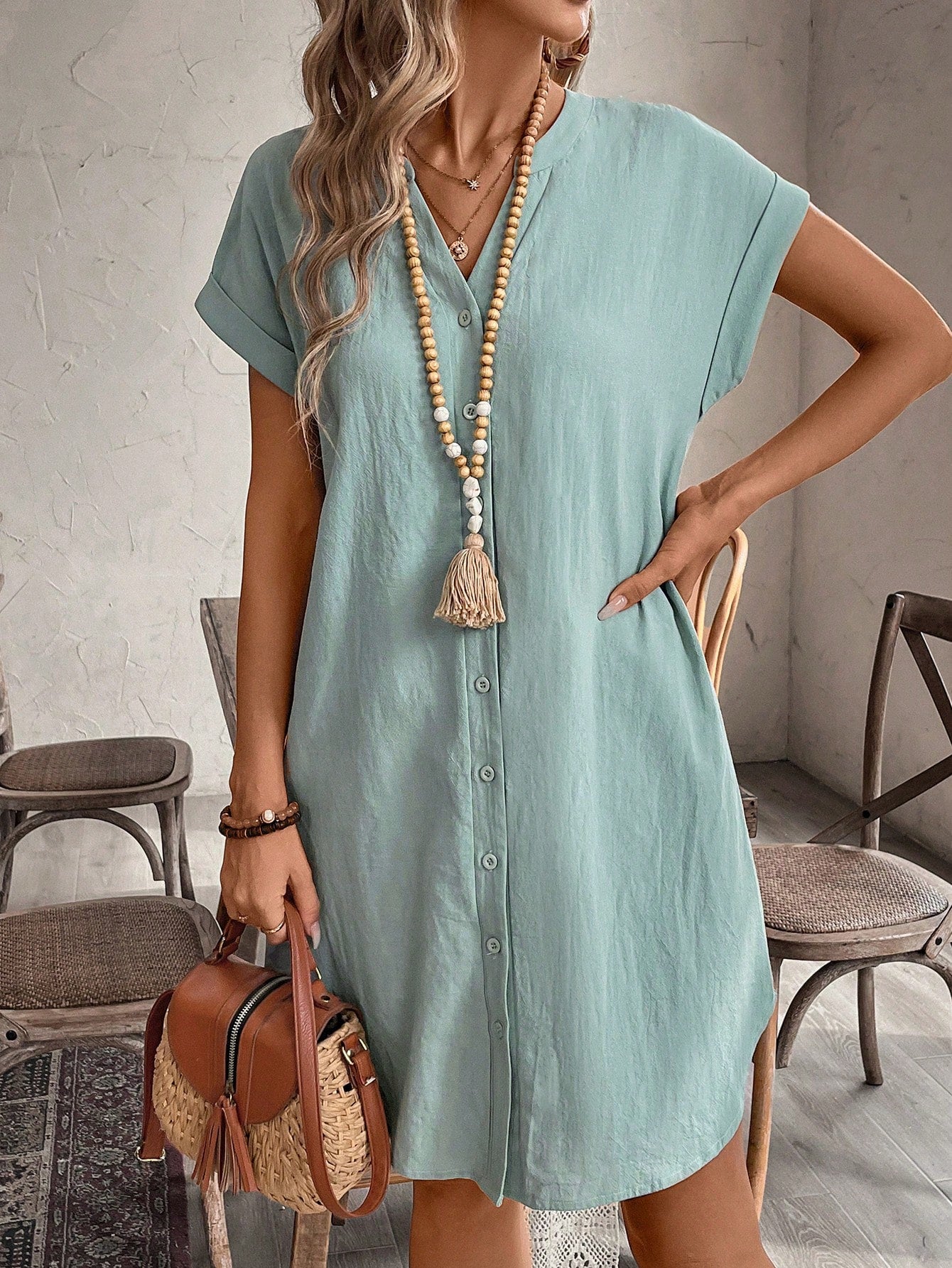 EMERY ROSE Solid Notched Button Front Batwing Sleeve Shirt Dress Green