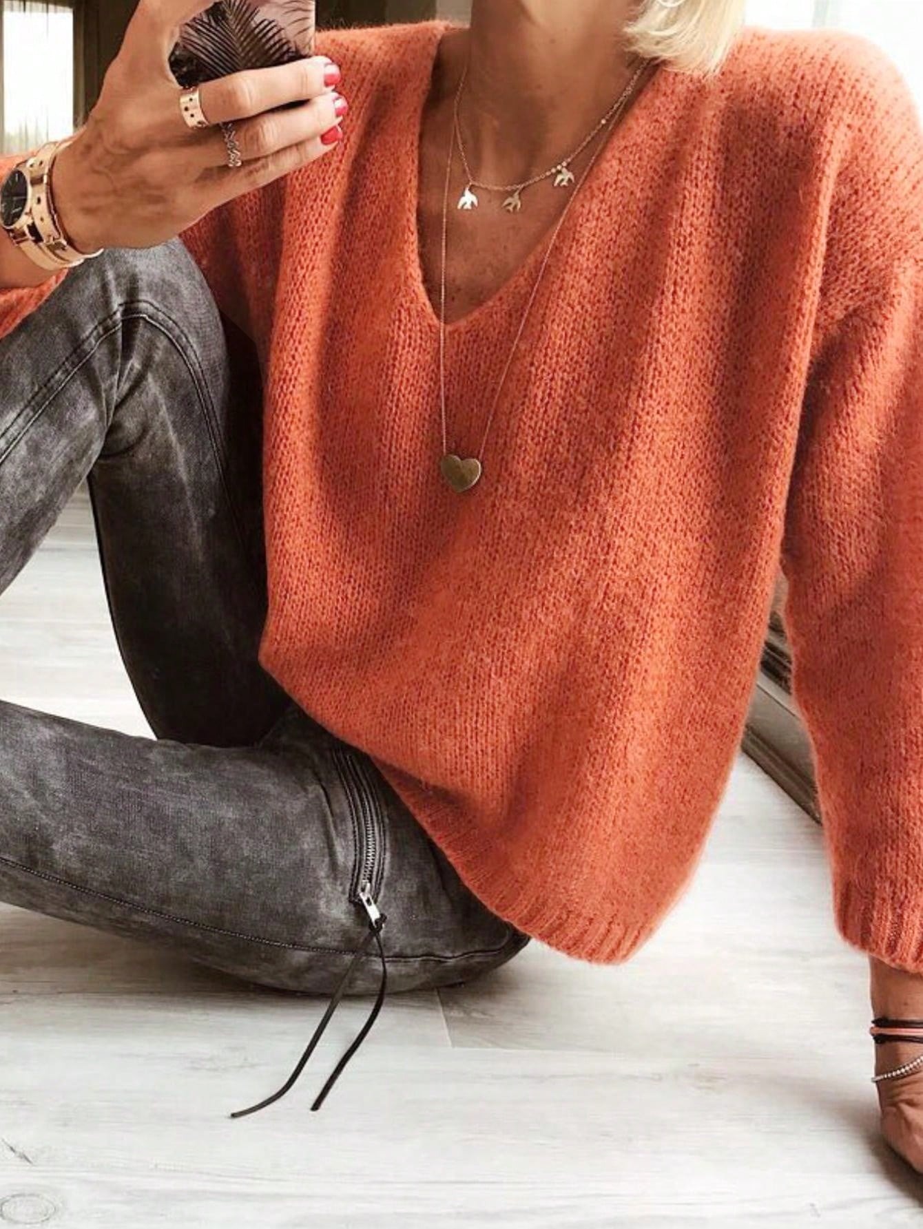 Custom MadeSimple Solid Color V-Neck Knit Sweater, Loose & Slimming, Elegant Casual Style, Pullover Long Sleeve Top, Autumn-Winter Burnt Orange