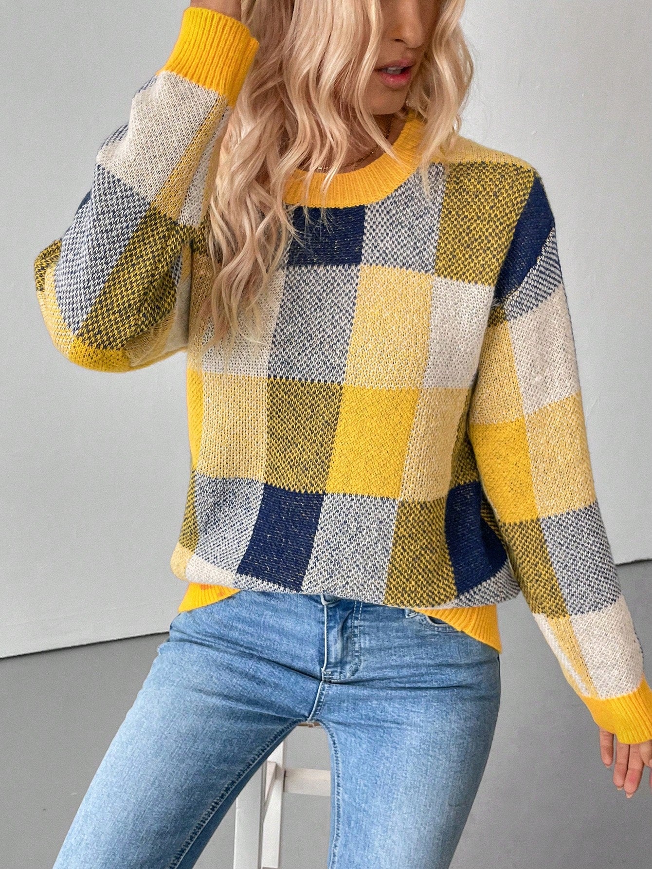 SHEIN LUNE Women's Plaid Round Neck Drop Shoulder Long Sleeve Casual Pullover Sweater, Autumn/Winter Yellow