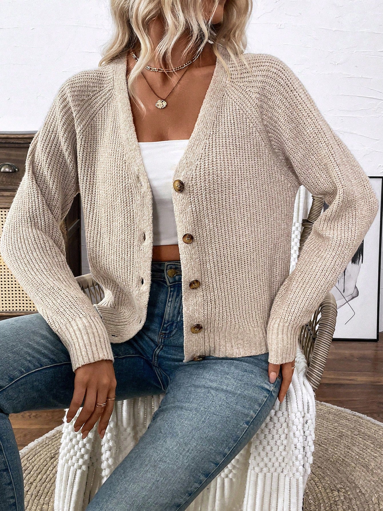 SHEIN LUNE Versatile V-Neck Cardigan Sweater For Women, Loose And Simple Style,Long Sleeve Tops Apricot