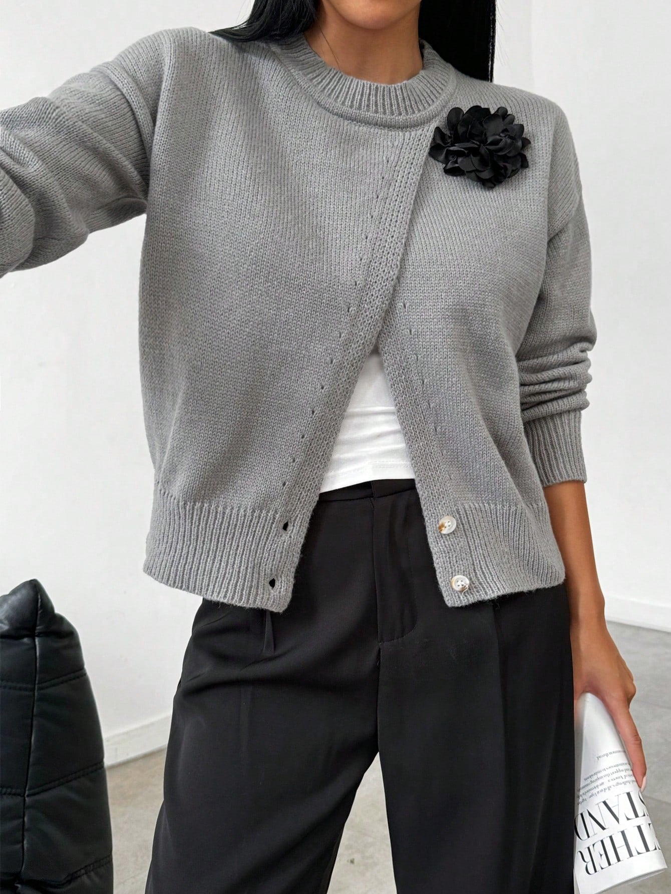 SHEIN LUNE Women's Casual 3D Floral Decorative Crew Neck Dropped Shoulder Long Sleeve Sweater, Autumn & Winter,Long Sleeve Tops Dark Grey